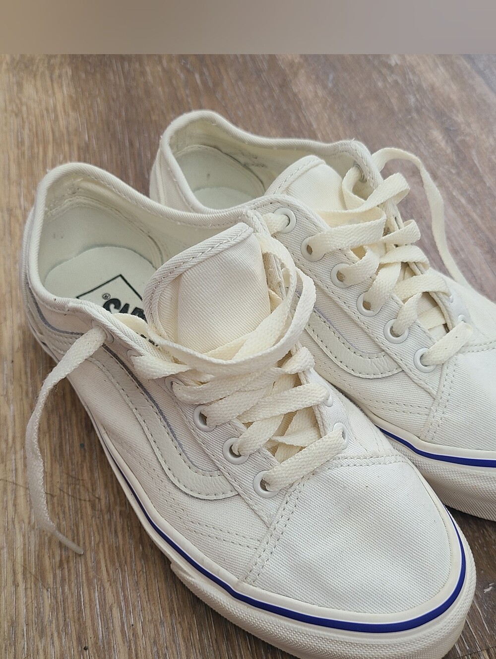 Vans White With Blue Trim Sneakers Women's 7.5